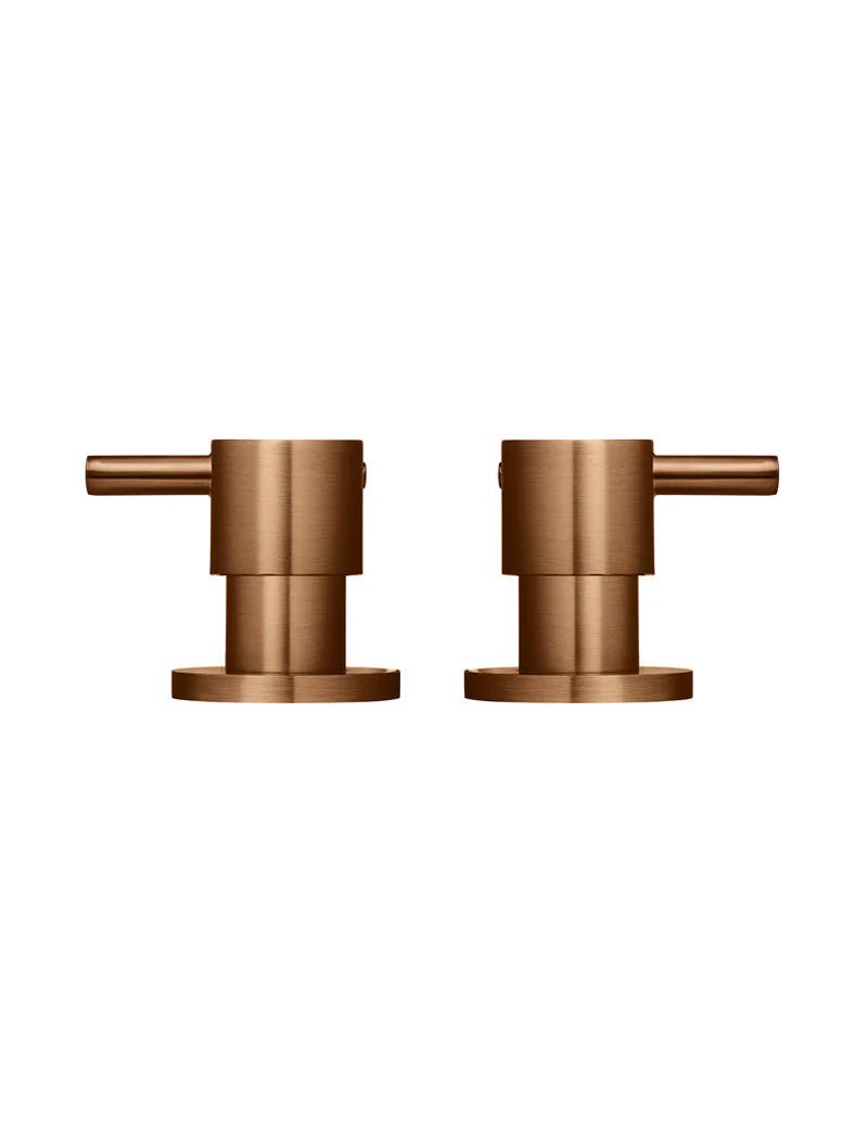ROUND QUARTER TURN WALL TOP ASSEMBLIES