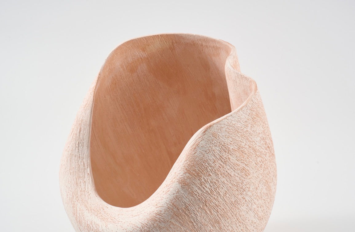 Nebula Deep Vase Salmon Brush