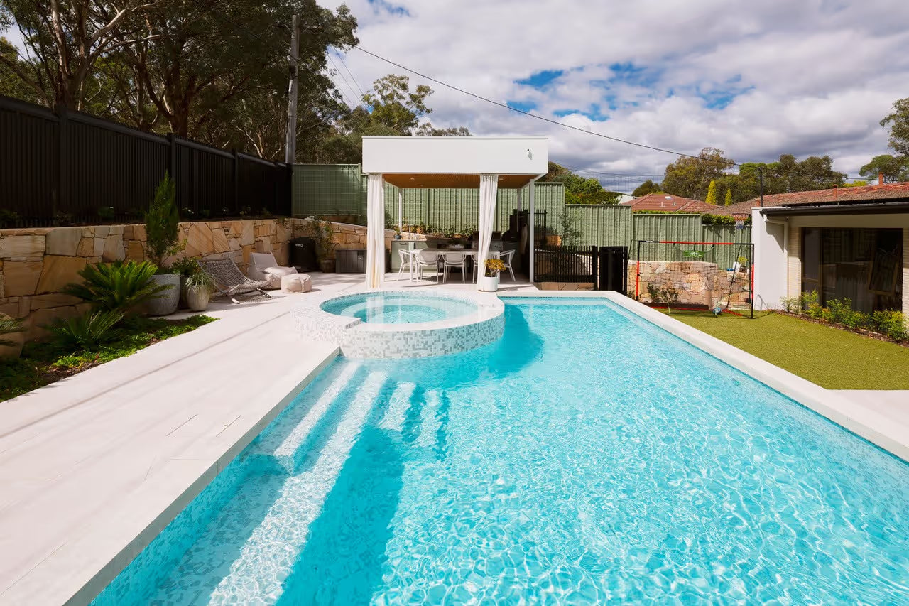 AUST DESIGNER IVORY 25