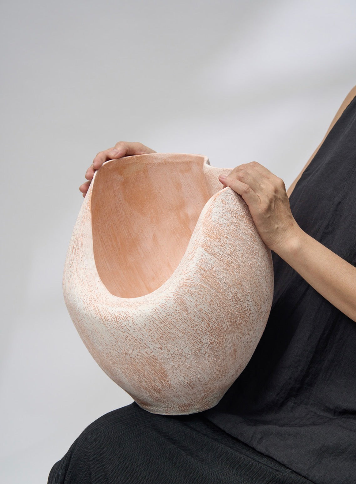 Nebula Deep Vase Salmon Brush