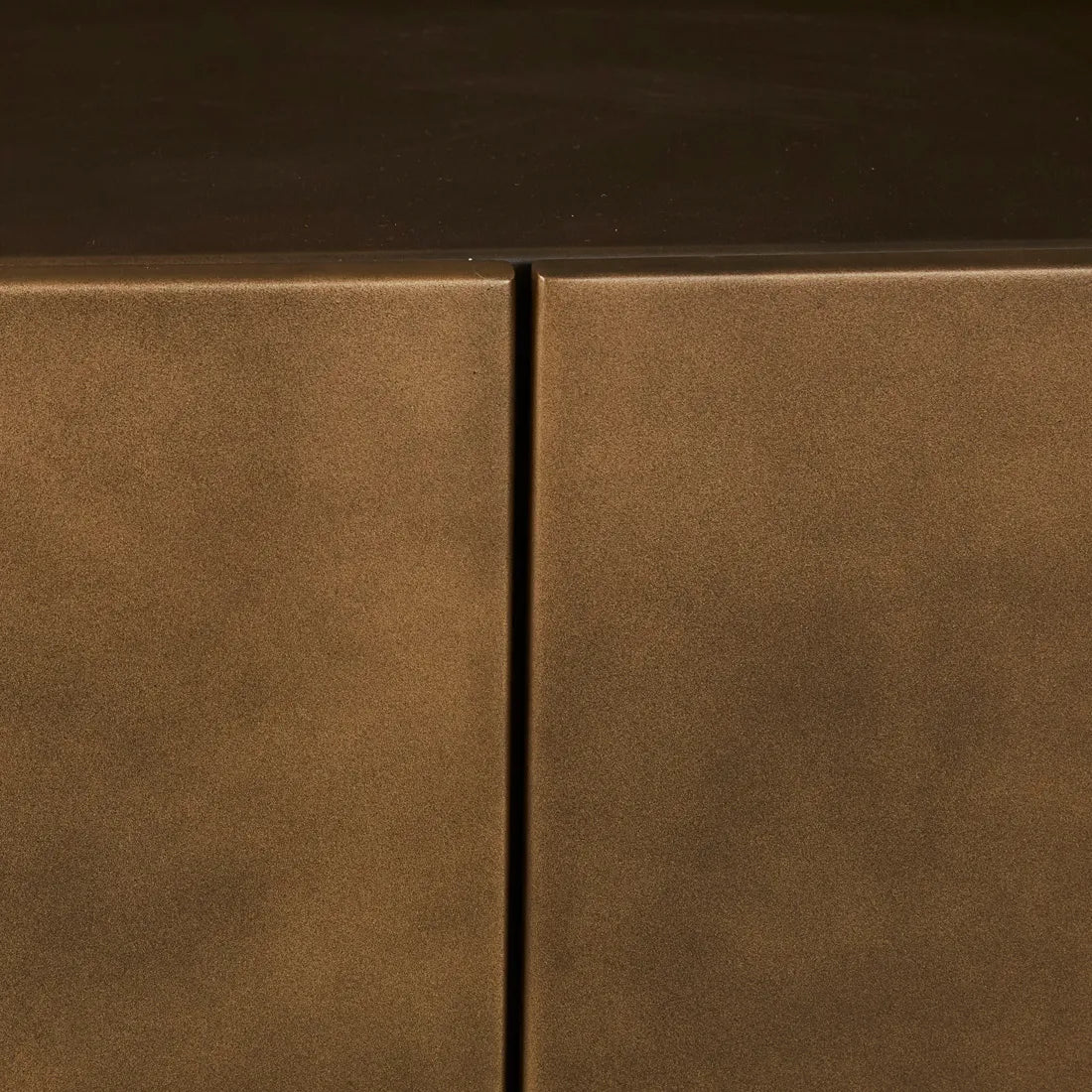 Dali Equilibrium Buffet - Crimson - Bronze