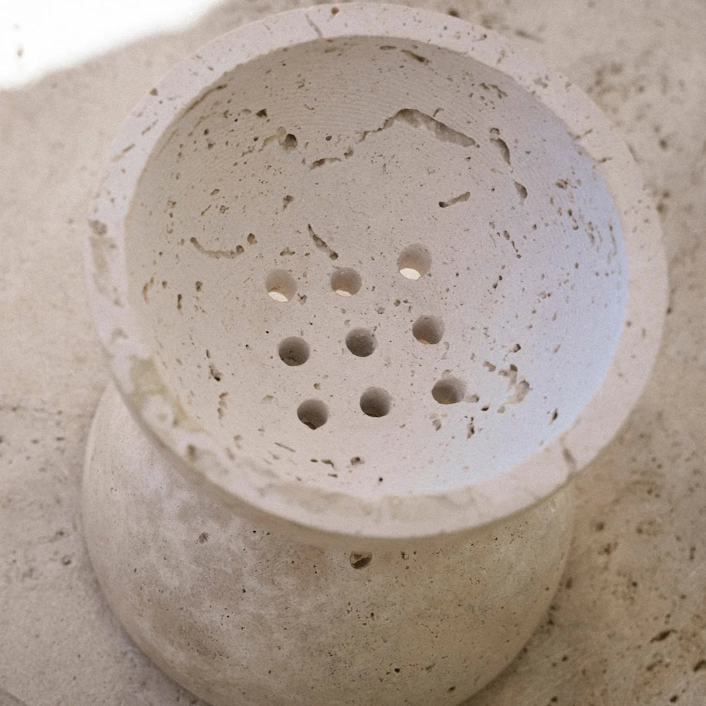 LUMINOUS SPHERE INCENSE BURNER