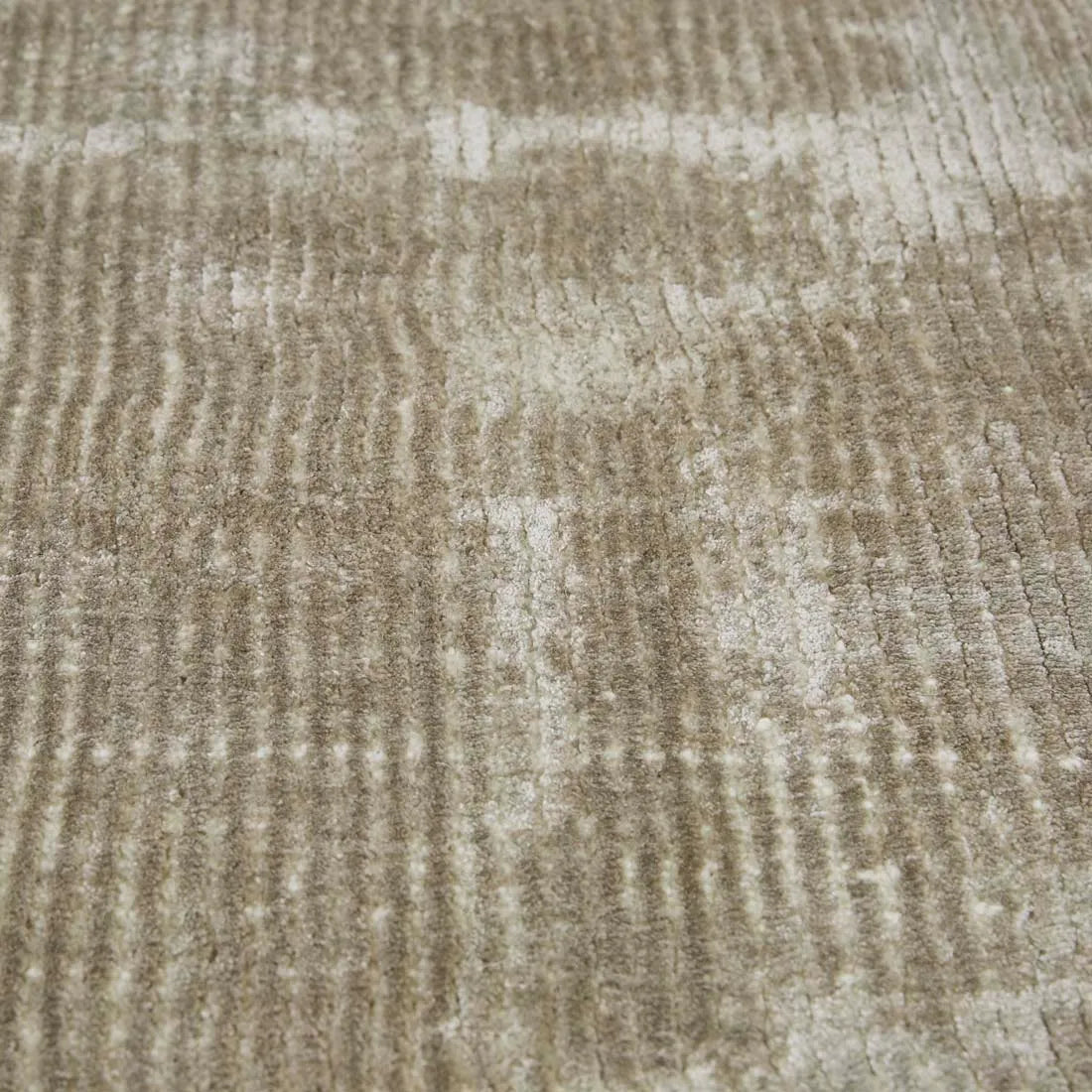 Tepih Tide Rug in Oyster