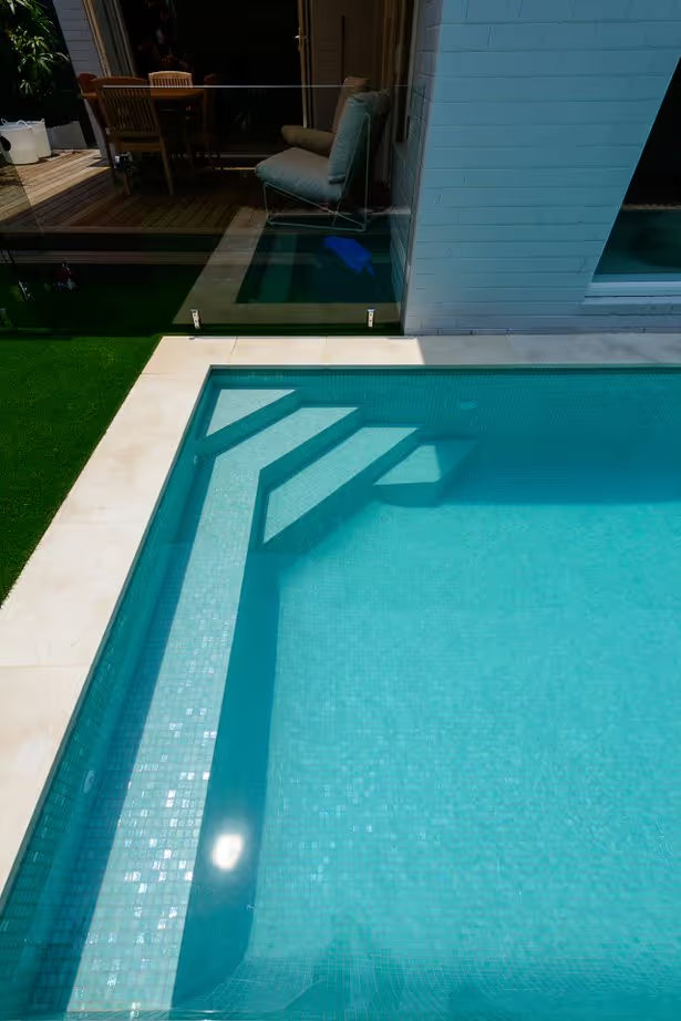 AUD Tourmaline 25